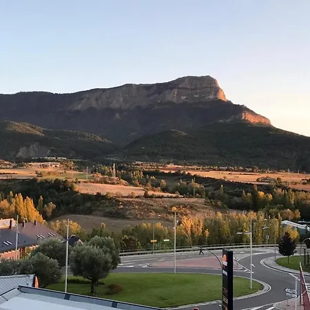 Apartament Vista Pena Oroel